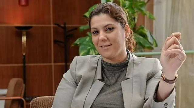 وثائق «لو ديسك»: المنصوري تهب حصتها في «دمنات فونسيير» لشقيقها